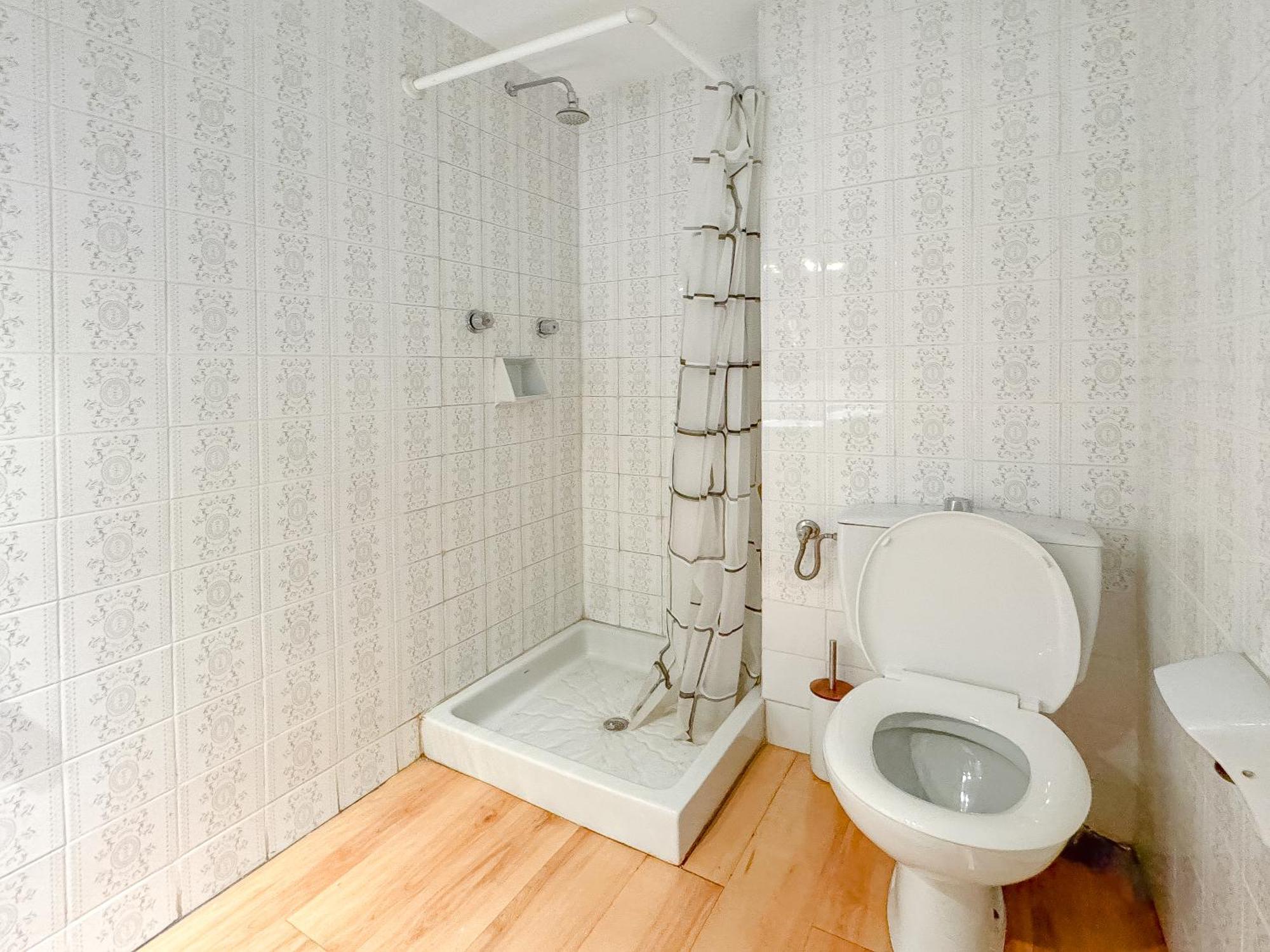 Lovely Rooms In Shared Apartment Gracia Neighborhood บาร์เซโลนา ภายนอก รูปภาพ