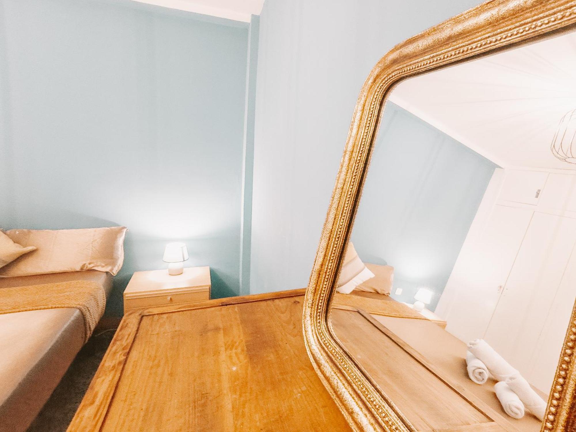 Lovely Rooms In Shared Apartment Gracia Neighborhood บาร์เซโลนา ภายนอก รูปภาพ