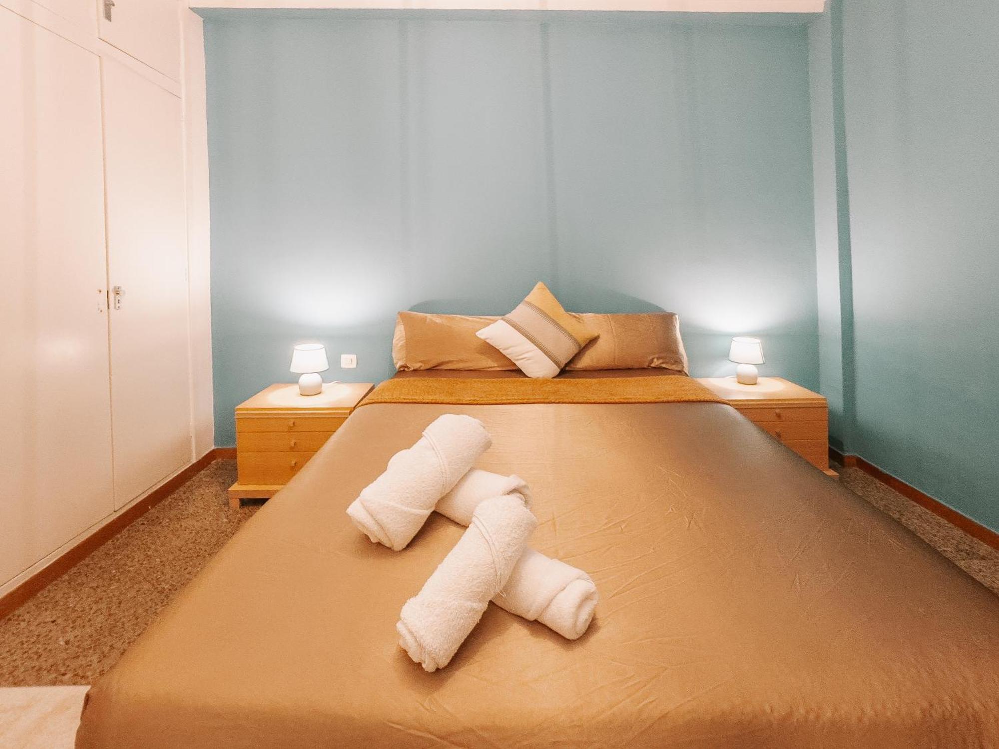 Lovely Rooms In Shared Apartment Gracia Neighborhood บาร์เซโลนา ภายนอก รูปภาพ