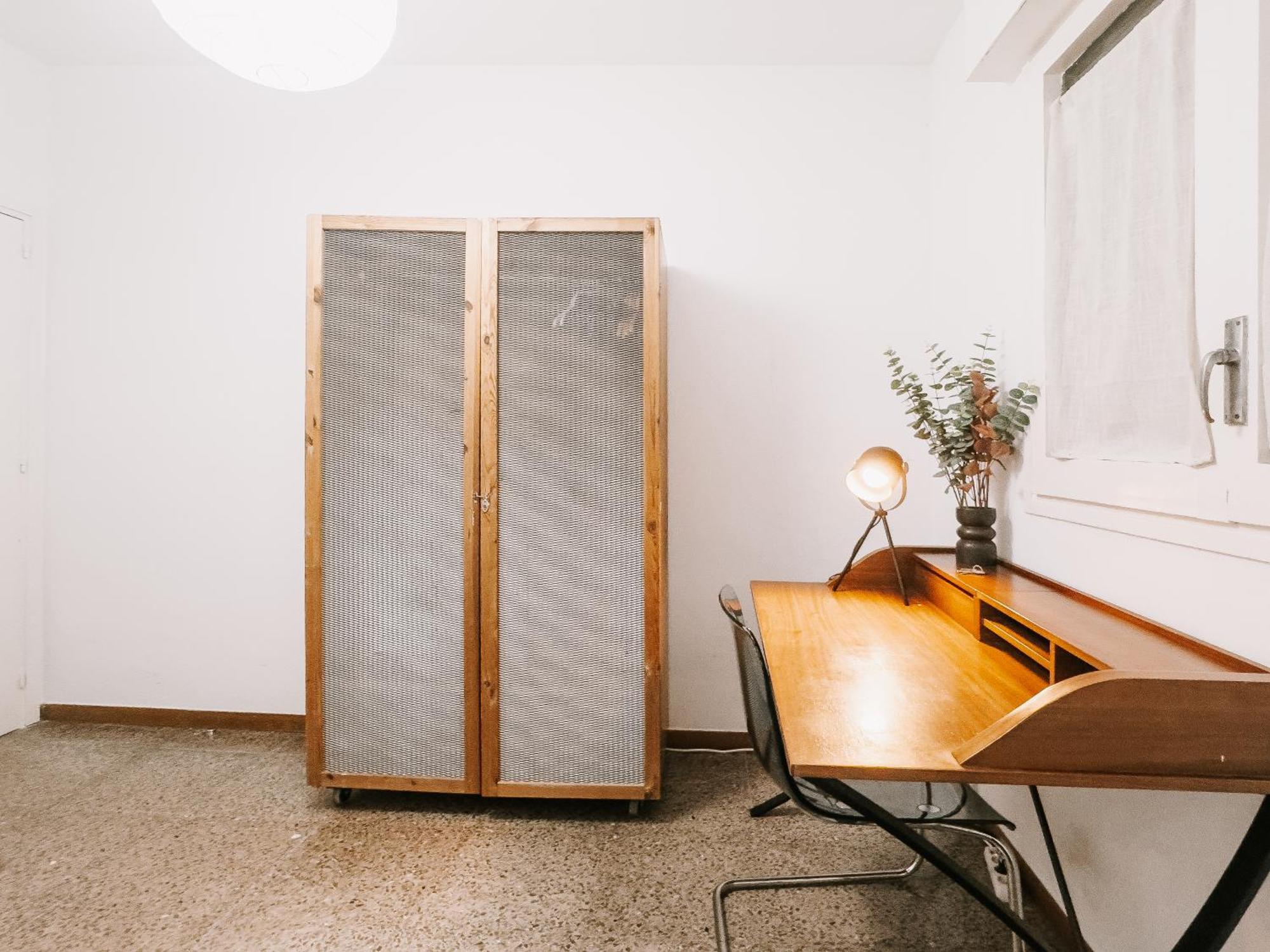 Lovely Rooms In Shared Apartment Gracia Neighborhood บาร์เซโลนา ภายนอก รูปภาพ
